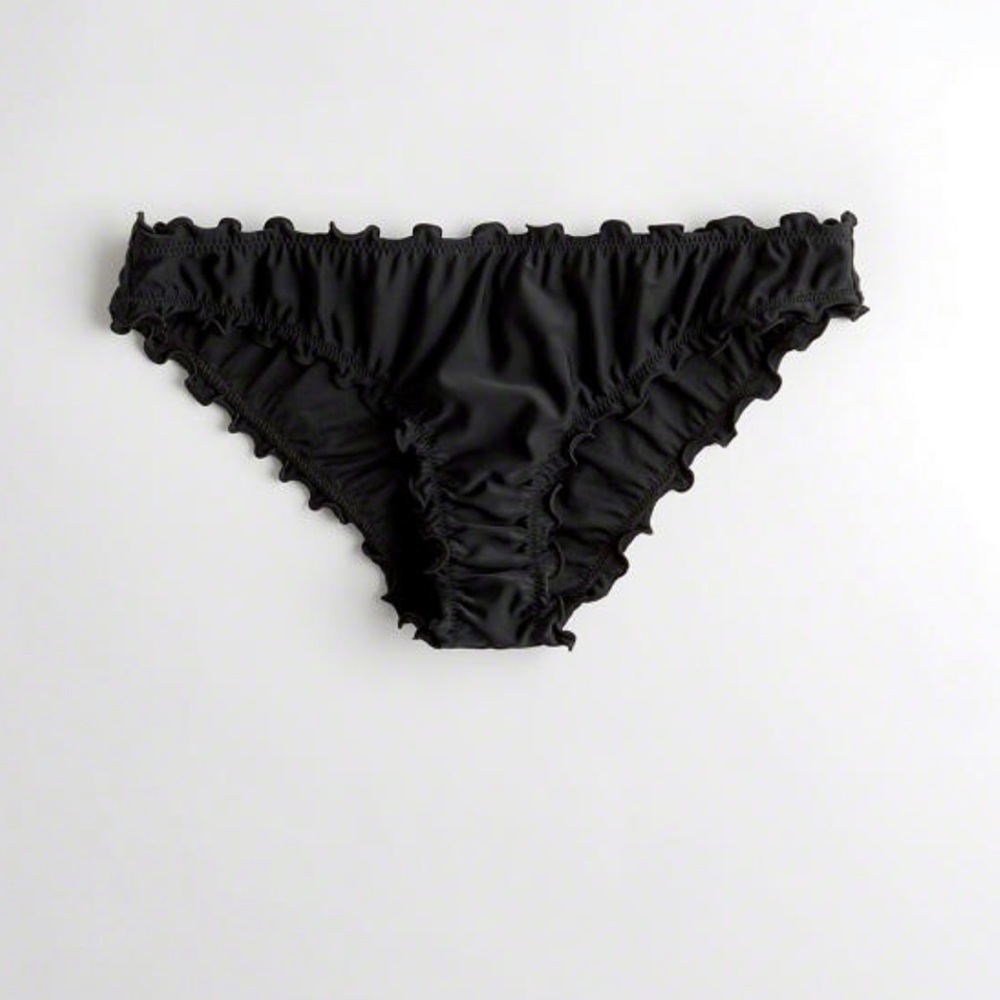 Black ruffle bottoms